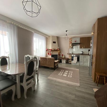 Смарт-Квартира Apartman Szkole Kültér fotó